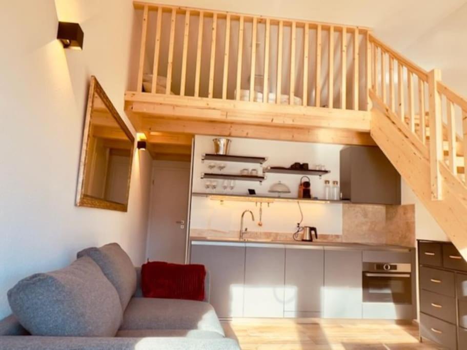 Chic Small New Apartment Up To 4 People, Pets Allowed Lens Exterior foto