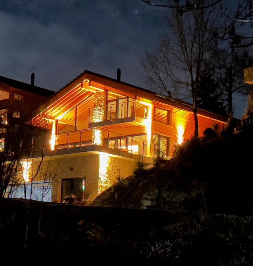 Chic Small New Apartment Up To 4 People, Pets Allowed Lens Exterior foto